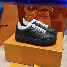 Louis Vuitton Low Shoes